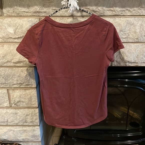 Mossimo Supply Co v neck t shirt size XS - Picture 3 of 3